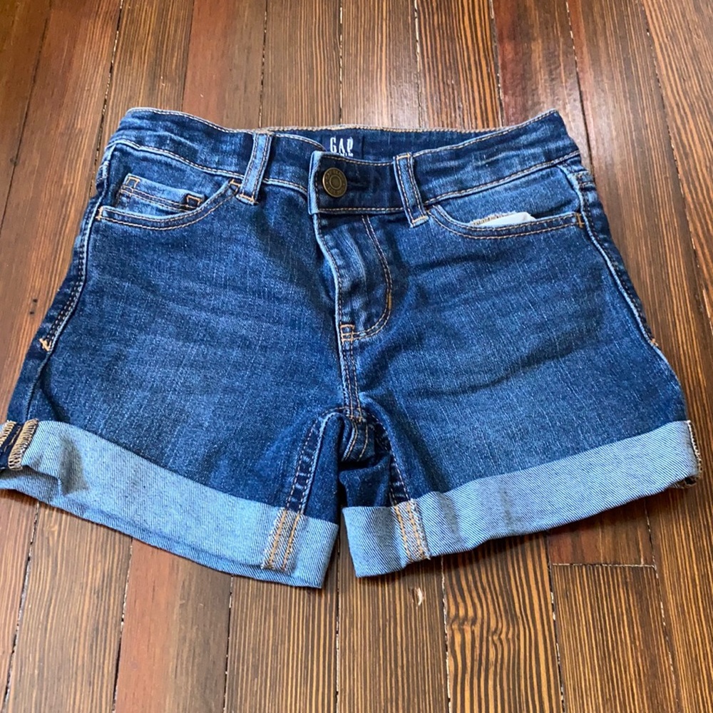 Girls size 8 gap jean shorts